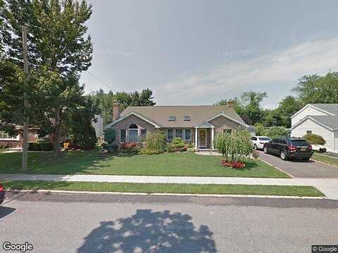 Preston, SYOSSET, NY 11791