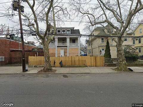 Lyons Ave, NEWARK, NJ 07112