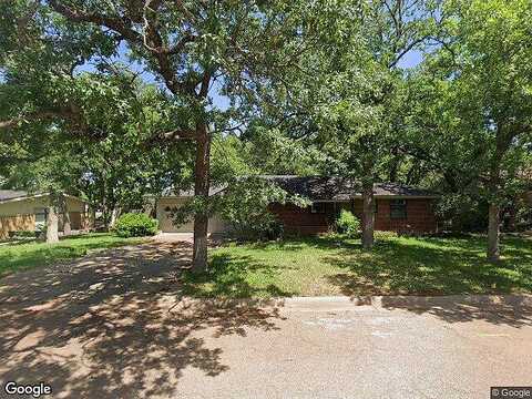10Th, MINERAL WELLS, TX 76067