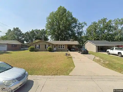 Hawthorn, SIKESTON, MO 63801