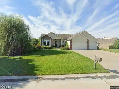 Tonya, MANHATTAN, KS 66502