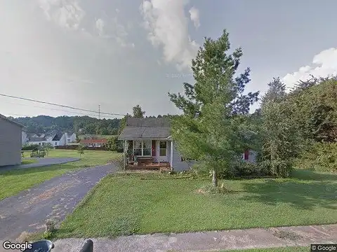 Cedarcrest, VINE GROVE, KY 40175