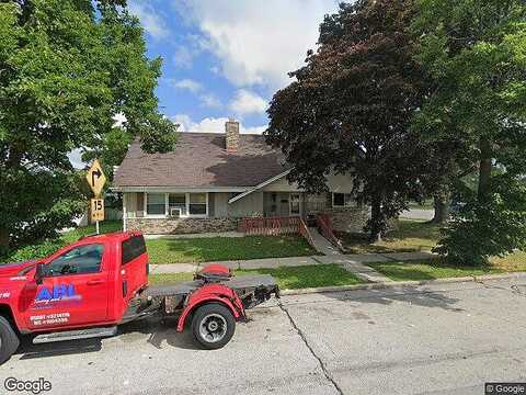 9104 9106 W Custer Ave, MILWAUKEE, WI 53225