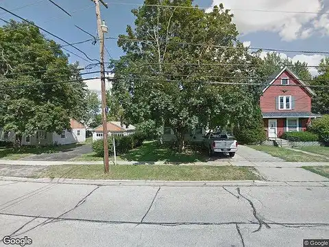 Wicker, WOODSTOCK, IL 60098