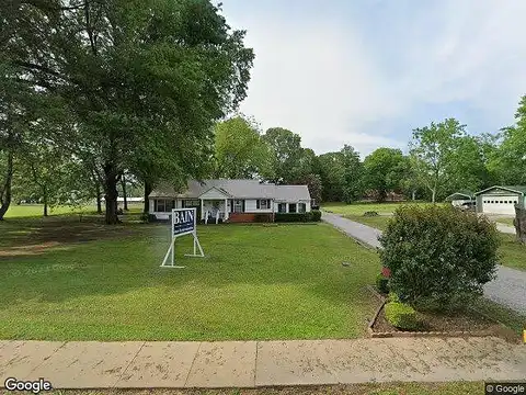 Highway 2, CORINTH, MS 38834