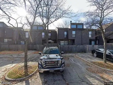 70Th, MILWAUKEE, WI 53223
