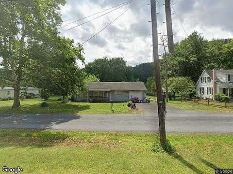 Main, HUNTINGDON, PA 16652