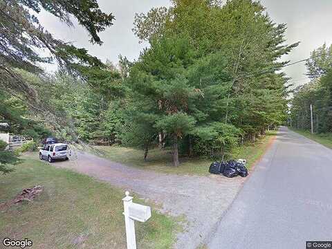 Levenseller, HOLDEN, ME 04429