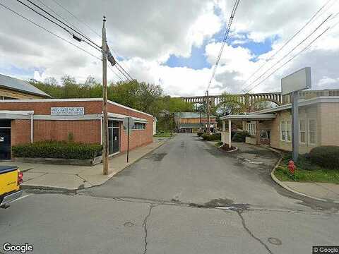 Vic, NICHOLSON, PA 18446
