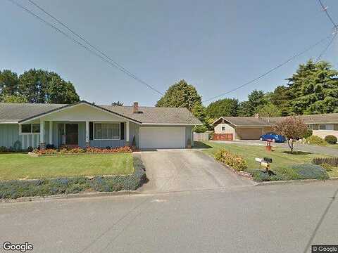 Vipond, CRESCENT CITY, CA 95531