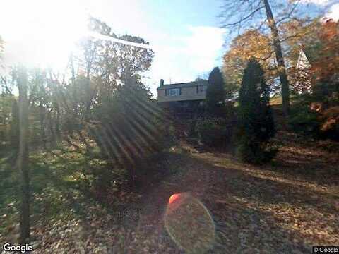 Oxoboxo Cross, OAKDALE, CT 06370