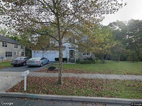 Dylan, ALLENTOWN, PA 18104