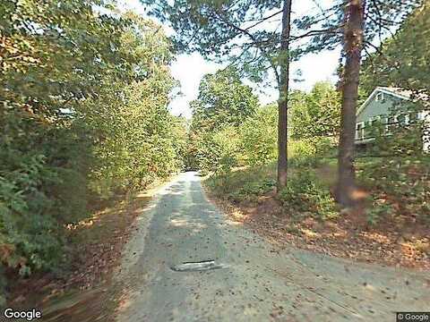 Lakeview Dr, CHARLTON, MA 01507