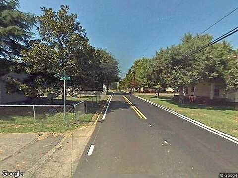 Ledbetter St, CORDOVA, NC 28330