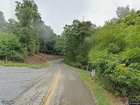 Park Rd, PEARISBURG, VA 24134