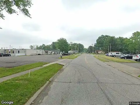 S Logan St, ELYRIA, OH 44035