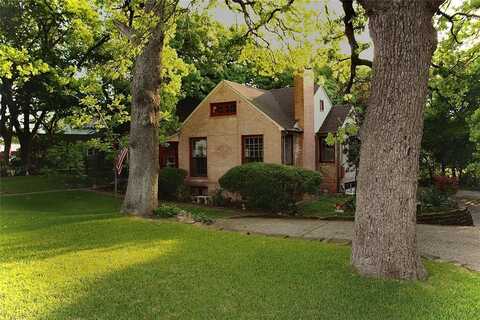 423 S O Connor Road, Irving, TX 75060