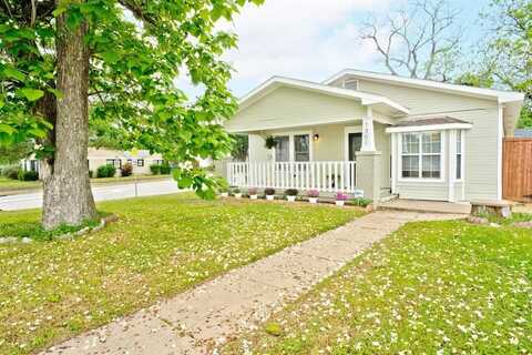 1301 N Sylvania Avenue, Fort Worth, TX 76111