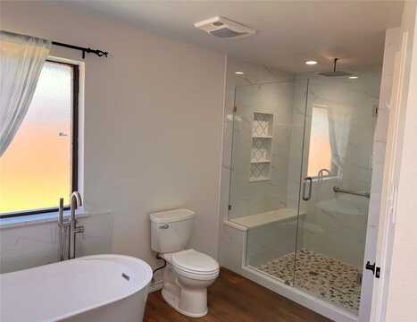 213 Pear Tree Place, Denton, TX 76207