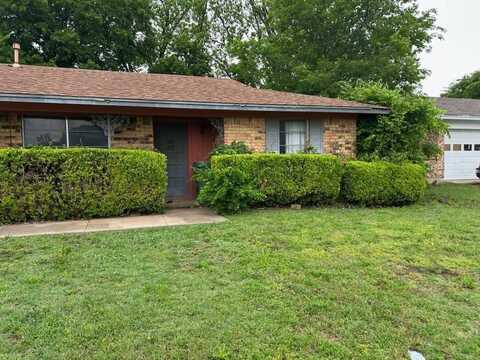 2013 Green Apple Lane, Arlington, TX 76014