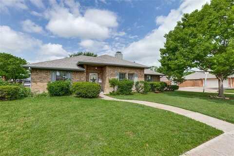 5319 Park Lake Boulevard, Sachse, TX 75048