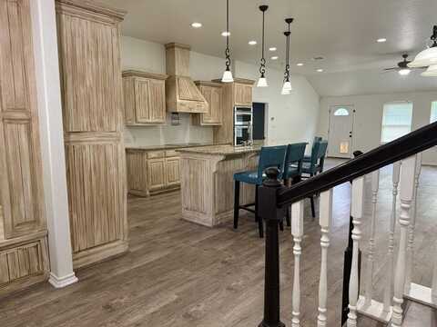400 N Avenue A, Springtown, TX 76082