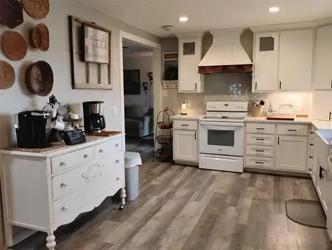 1829 N Main Street, Weatherford, TX 76085