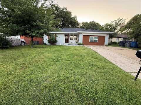 665 Cedarcliff Drive, Dallas, TX 75217