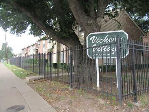 5750 Phoenix Drive, Dallas, TX 75231