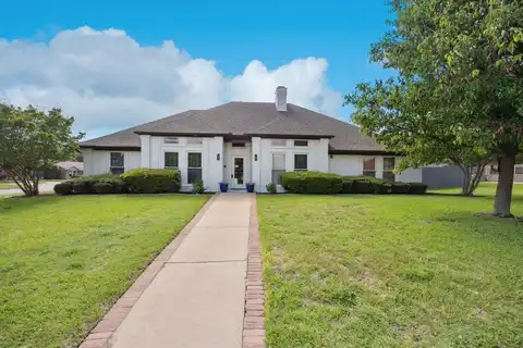 3001 Hurstview Drive, Hurst, TX 76054