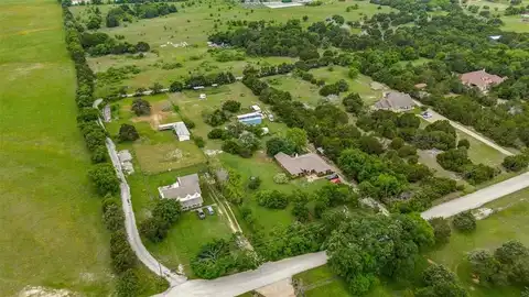 412 Rocky Acres Road, Cedar Hill, TX 75104