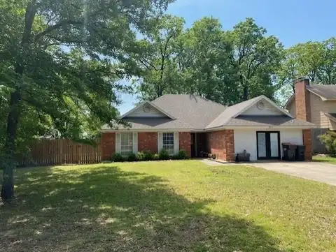 3815 SAGE TRAIL Drive, Paris, TX 75460