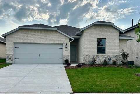1013 Palmer Rd, Howe, TX 75459
