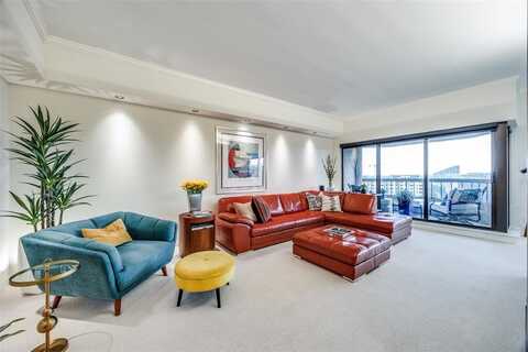 3030 McKinney Avenue, Dallas, TX 75204