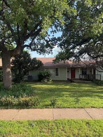 2217 W Oak Street, Denton, TX 76201