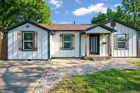 213 W Avenue G, Garland, TX 75040