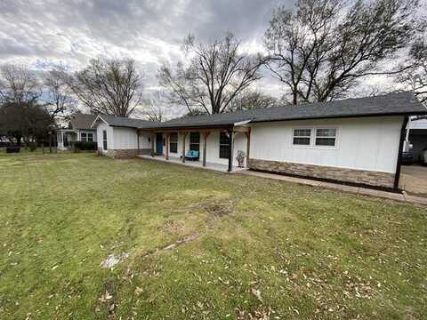 1704 S Houston Street, Kaufman, TX 75142