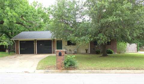 2580 Phelps Street, Stephenville, TX 76401