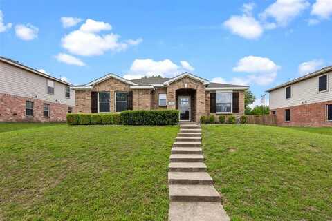 1117 Beeblossom Drive, DeSoto, TX 75115