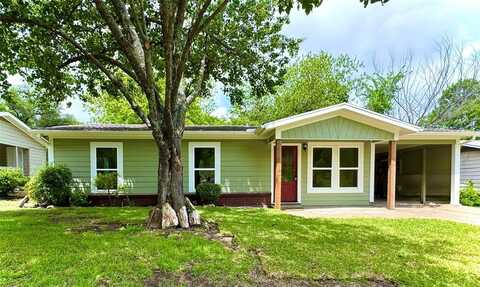 318 Live Oak Lane, Weatherford, TX 76086
