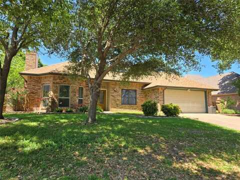 5625 Guadalajara Drive, North Richland Hills, TX 76180