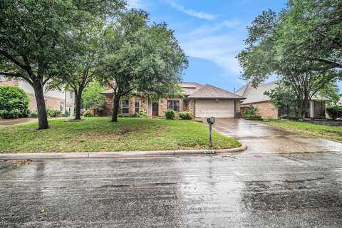 5625 Guadalajara Drive, North Richland Hills, TX 76180