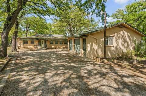 6734 Hill Court, Azle, TX 76020
