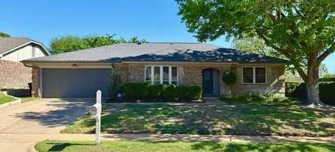 717 Huntwich Drive, Bedford, TX 76021