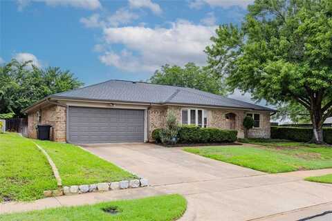 717 Huntwich Drive, Bedford, TX 76021