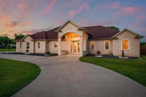 3203 Walnut Creek Parkway, Granbury, TX 76049