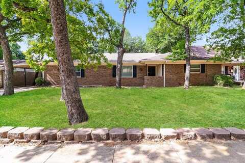 620 QUEENS Way, Bedford, TX 76021