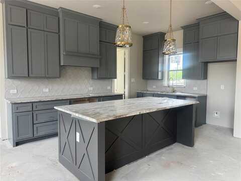 304 Spur Wheel Drive, Weatherford, TX 76085