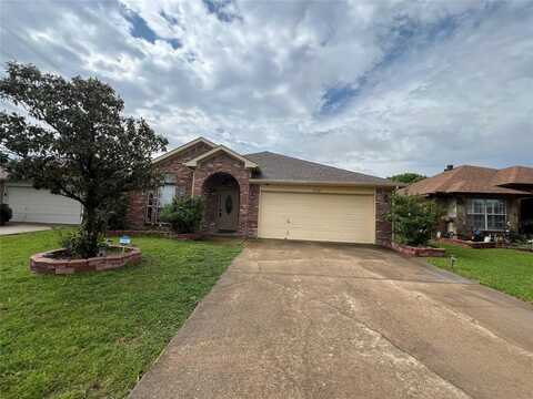 2108 Waterfield Court, Grand Prairie, TX 75052