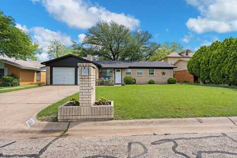 1908 Joslin Street, Cleburne, TX 76033